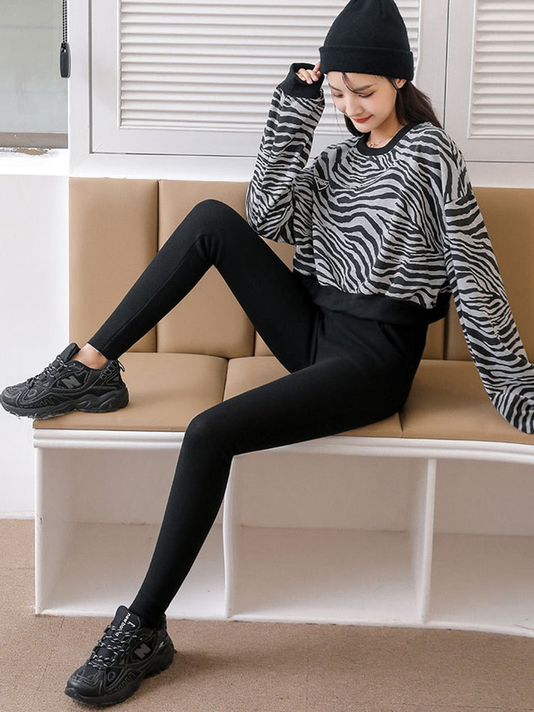 CHRLEISURE Leggings Women Winter Warm with Pocket Lambskin Cashmere Pants Thick High Waist Elastic Velvet Leggings Female