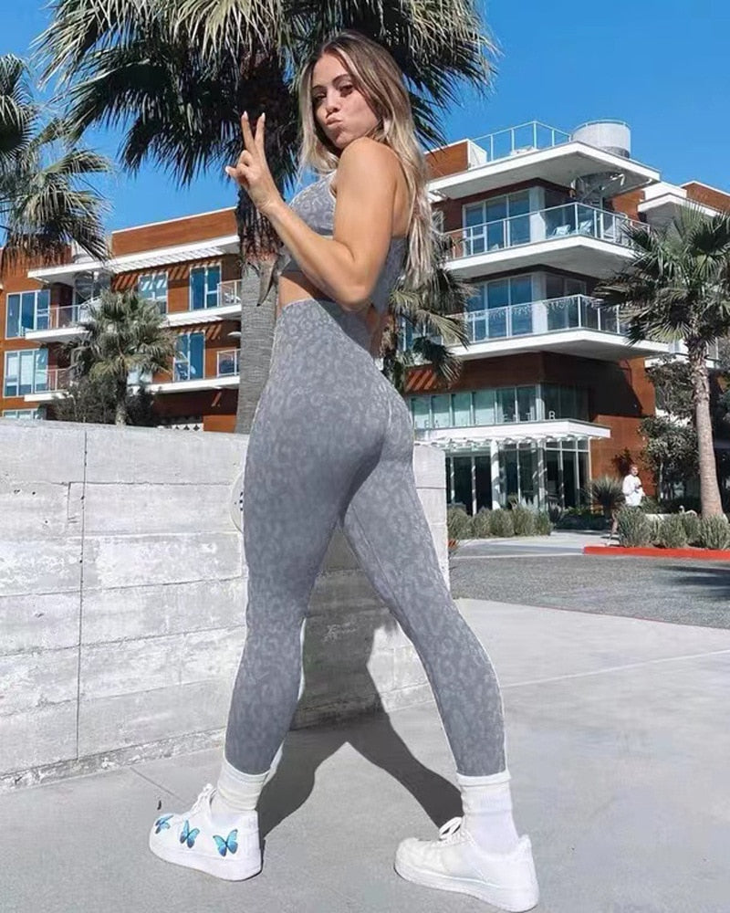 Woman Sports Seamless Leggings High Waist Leopard Yoga Pants Fitness Cycling Elastic Gym Leggins Push Up Sportswear Workout